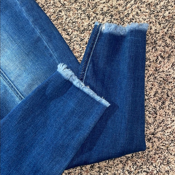 KanCan High Rise Straight Leg Dark Wash Frayed Hem Piped Denim Jeans Sz 29 | GUC - Picture 3 of 7